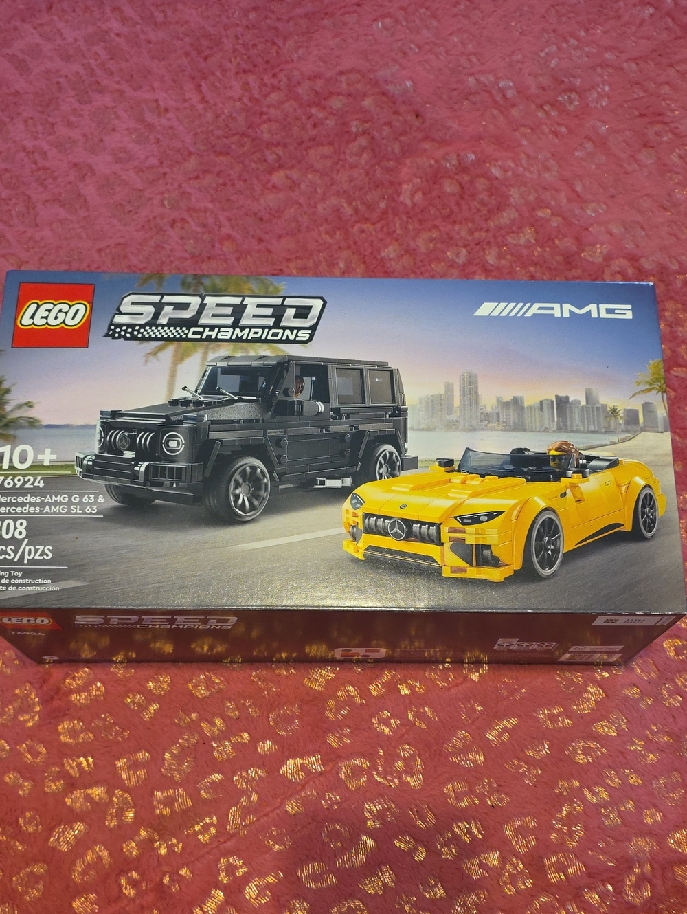 Lego Speed Champions Black and Yellow Mercedes AMG Duo